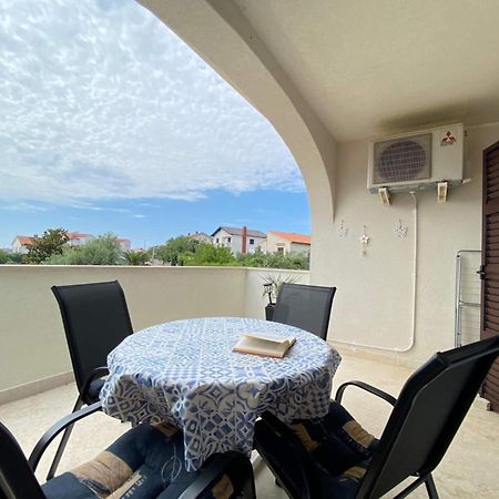 Apartments Xenia Krk 克尔克 外观 照片